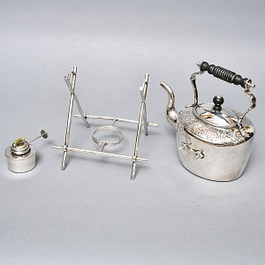 Старинная Бульотка - Чайник, GOLDSMITH & SILVERSMITH Сompany Ltd. Англия начало ХХ века.