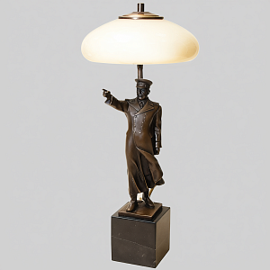 Авторская Настольная Лампа - Статуэтка "СТАЛИН" L'atelier ART & Bronze Франция, конец ХХ - начало ХХI веков.