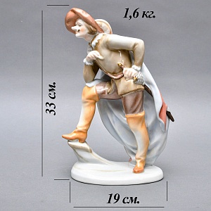 Коллекционная Фарфоровая статуэтка «Сирано де Бержерак», Herend Венгрия, середина ХХ века. 