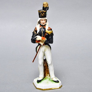 Редкая! Коллекционная Фарфоровая статуэтка «Маркшейдер - Горный Инженер», Unterweissbach Германия. 