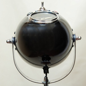 Дизайнерская Электрическая Лампа - Торшер - Светильник «Фара Мотоцикла ИЖ - СССР».