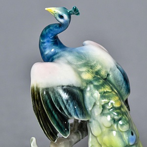 Коллекционная Фарфоровая статуэтка «Птица. Павлин на ветке», Kaiser Германия, середина ХХ века. 