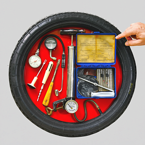 Коллекционное Рекламное Панно «Автомобильный ШИНОМОНТАЖ», СССР - 80 гг.