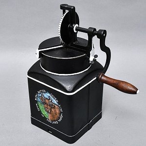 Большая Старинная Кухонная Механическая Маслобойка, Металл, Англия середина ХХ века. 