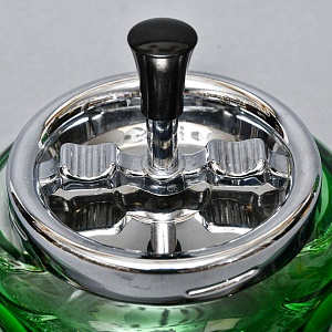 Зелёная Хрустальная Пепельница с механизмом «ЮЛА», NACHTMANN Германия, конец 60-х гг. 