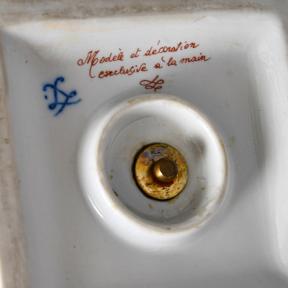 Коллекционные Парные Фарфоровые Вазы в стиле Ампир, Giulia Mangani Италия, середина ХХ века. 