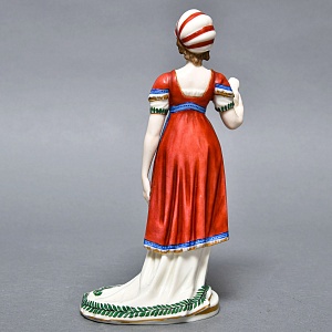 Антикварная статуэтка «Девушка в тюрбане», Фарфор, Dressel, Kister & Cie Германия, 1900 - 1922 годы. 