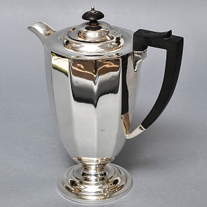 Винтажный Металлический Кофейник - Чайник на 1,5 л. Silverplate, SHEFFIELD Англия.