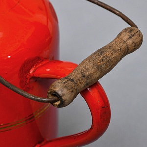 Антикварная Канистра для бензина - Эмалированный Бидон на 2 литра, Германия начало ХХ века.