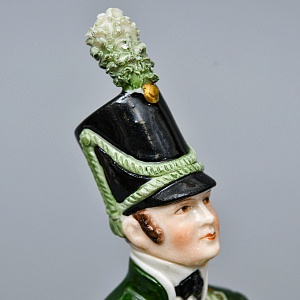 Фарфоровая статуэтка Солдат - «Стрелок корпуса герцога Камберлендского», Rudolf Kammer Германия.