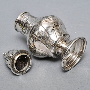 Баночка - Емкость для сахарной пудры, металл Sheffield, Англия середина ХХ века.