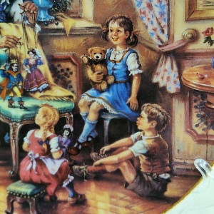 Коллекционная Тарелка «Кукольный театр» Фарфор, Weimar Porzellan Германия -1994 год.