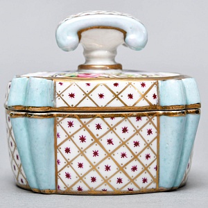 Антикварная Шкатулка - Бонбоньерка «Цветочная нежность», Фарфор Edme Samson et Cie Франция.