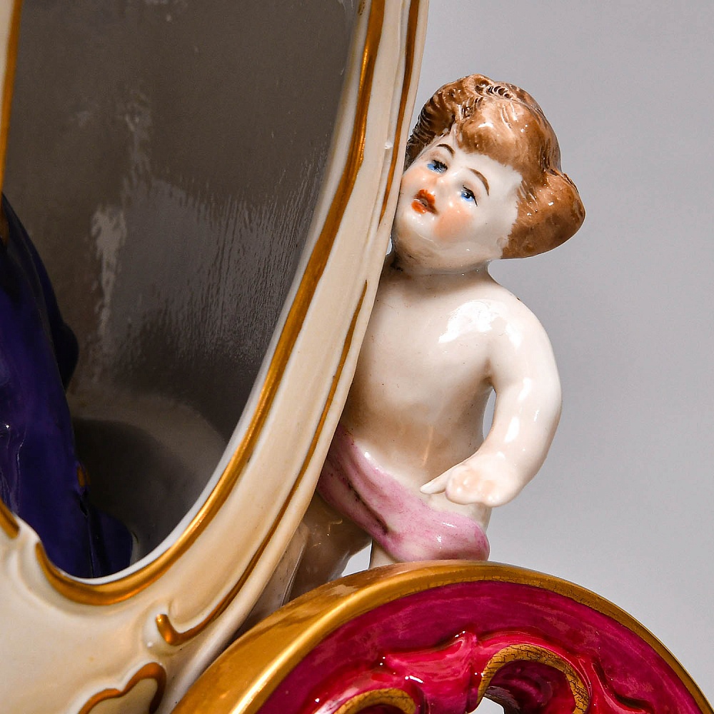 Большая Фарфоровая статуэтка «Карета с влюбленной парой», Scheibe Alsbach Германия, 1925 - 1962 гг. 