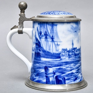 Коллекционная Пивная Кружка «Фрегат „Герб Бремена“ у родного порта, 1650 год», Berlin Design Германия -1976 год.