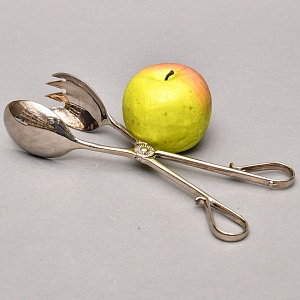 Сервировочные Щипцы для салата, Металл Silverplate, Англия - середина ХХ века.