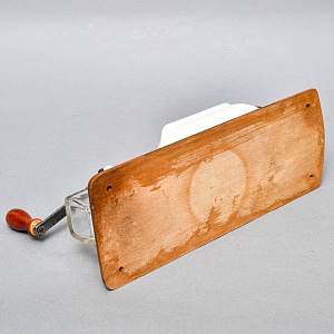 Редкая! Фарфоровая Настенная Ручная Механическая Кофемолка PeDe, Голландия.