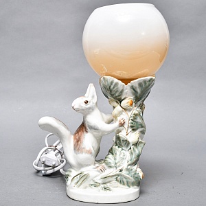 Фаянсовая Настольная Лампа - Светильник «Белка» СССР ЗиК Конаково - 1958 год.