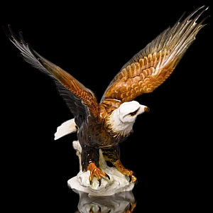Птица - Фарфоровая статуэтка «Орел. Белоголовый орлан», Hutschenreuther Германия, 1955 - 1968 годы.
