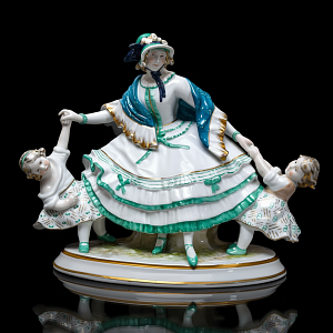 Редкость! Коллекционная Фарфоровая статуэтка «Мама и дети. На прогулке», Karl Ens Германия.