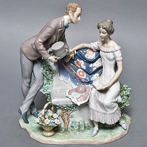 Большая Фарфоровая статуэтка «Давай поженимся или Предложение», Lladro Испания, 1987 - 1994 годы. 