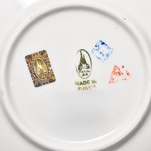 Авторский Чайный сервиз на 4 персоны «Лимоны», фарфор, ручная роспись, Гжель Россия -2000 г..