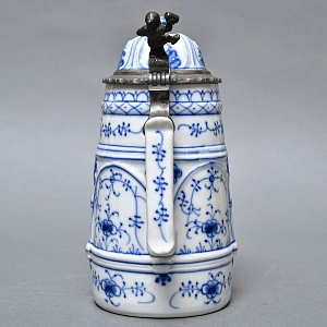 Антикварный Фарфоровый кувшин для пива «Гном - пивовар», Bremer & Liebmann Германия, 1887 - 1923 годы.