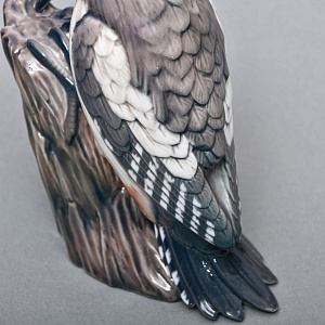 Коллекционная Фарфоровая статуэтка «Птица. Дятел на ветке», Dahl-Jensen Дания, середина ХХ века. 