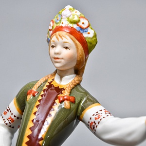 Коллекционная Фарфоровая статуэтка «Наташа. Русский танец», GOEBEL Германия - 1986 год. 