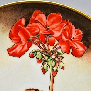 Коллекционная Фарфоровая Тарелка - Блюдо «Фея Герани», Wedgwood Англия - 1989 год. 