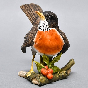Бисквит! Коллекционная Фарфоровая статуэтка «Птица - Певчий дрозд» KAISER Porzellan Германия - 1979 год.