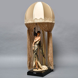 Редкость! Настольная Электрическая Лампа - Светильник «Дама с Павлином», Florence Италия -1987 год.