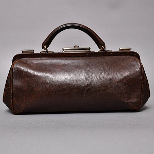 Старинная Дорожная Сумка - Саквояж, кожа, Западная Германия начало ХХ века.