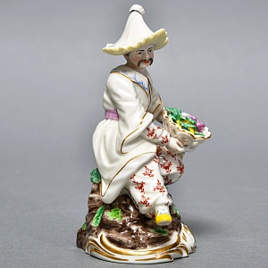 Редкая Фарфоровая статуэтка «Китайский продавец фруктов», Nymphenburg Германия, 50-е гг.