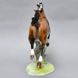 Большая Фарфоровая статуэтка «Бегущий конь. Арабский жеребец», ROSENTHAL Германия. 