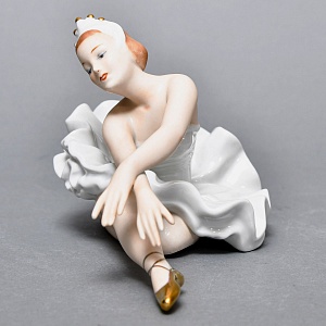 Фарфоровая статуэтка «Балерина. Анна Павлова»  ВАЛЕНДОРФ - WALLENDORF  Германия.