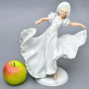  Коллекционная Фарфоровая статуэтка «Танцовщица в пышном платье», Schau Bach Kunst Германия.