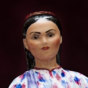 Редкость! Авторская Фарфоровая статуэтка «Узбечка с хлопком», ЛФЗ СССР 1955 год. 