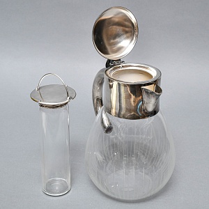 Винтажный Стеклянный Графин - Кувшин на 3.3 литра с Колбой для льда, Silverplated Германия.