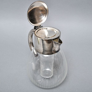 Винтажный Стеклянный Графин - Кувшин на 3.3 литра с Колбой для льда, Silverplated Германия.