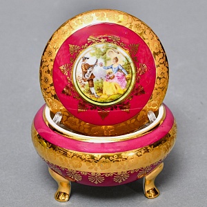 Антикварная Фарфоровая Шкатулка - Бонбоньерка «Дама с Кавалером - Свидание», DW Karlsbad, Германия 20-е гг.