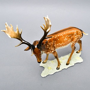 Коллекционная Фарфоровая статуэтка «Пятнистый Олень», Hutschenreuther Германия.