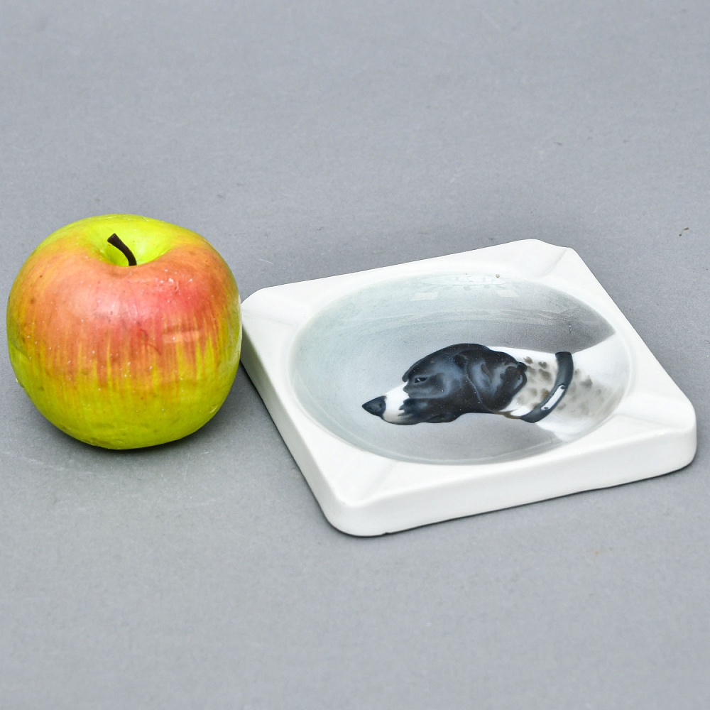 Антикварная Фарфоровая Пепельница «Охотничья собака», Kaestner Saxonia, Германия -20 гг. 