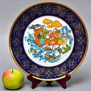 Коллекционное Блюдо - Тарелка «Мифы, сказания. Битва с волками» Фарфор, Hutschenreuther Германия. 