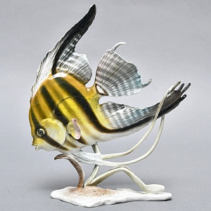 Коллекционная статуэтка «РЫБКА. Плывущая Скалярия», Фарфор ROSENTHAL Германия - 1938 год.