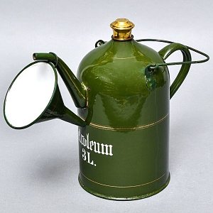Антикварная Канистра для бензина с воронкой - Эмалированный Бидон на 3 литра, Германия начало ХХ века.