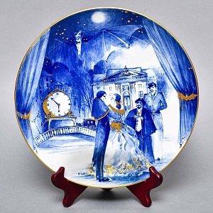  Коллекционная Фарфоровая Тарелка - Блюдо «Летучая мышь», MEISSEN Германия - 2007 год.