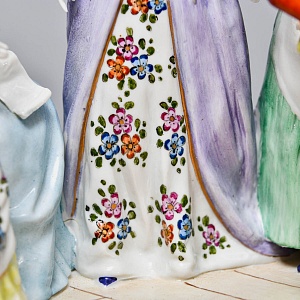 Антикварная Статуэтка «Неожиданное Угощение», Фарфор, Dressel & Kister Passau Германия, 1907 - 1922 гг. 