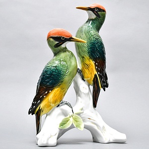 Большая Фарфоровая Статуэтка «Пара птиц - Зелёный Дятел», Карл Энс / Karl Ens, Германия.