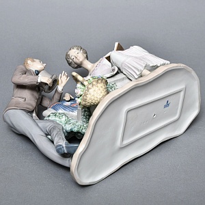 Большая Фарфоровая статуэтка «Давай поженимся или Предложение», Lladro Испания, 1987 - 1994 годы. 